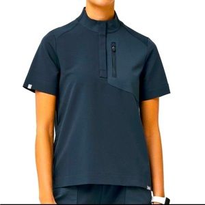 Figs: Limited Edition Jundah , Dark Harbor Scrub Top (small)